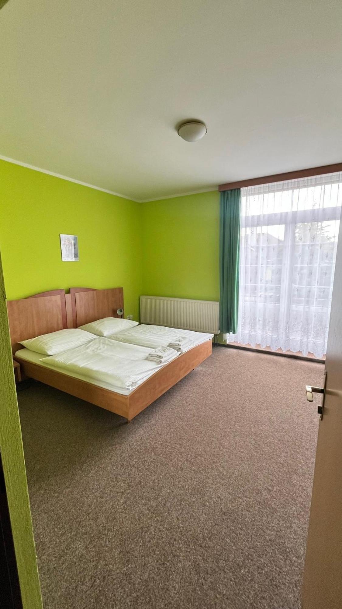 Grandhotel Nový Bor Екстериор снимка