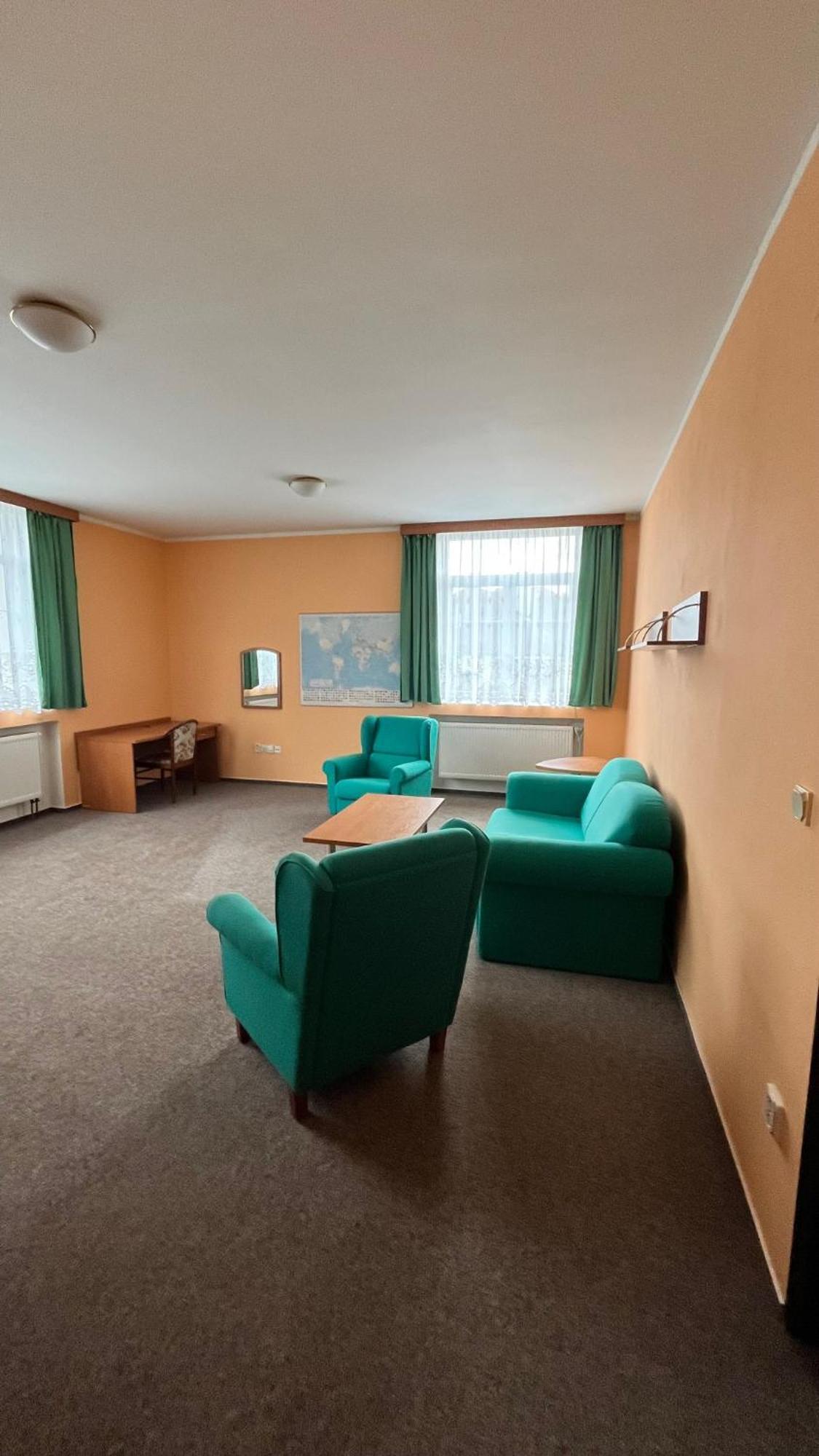 Grandhotel Nový Bor Екстериор снимка