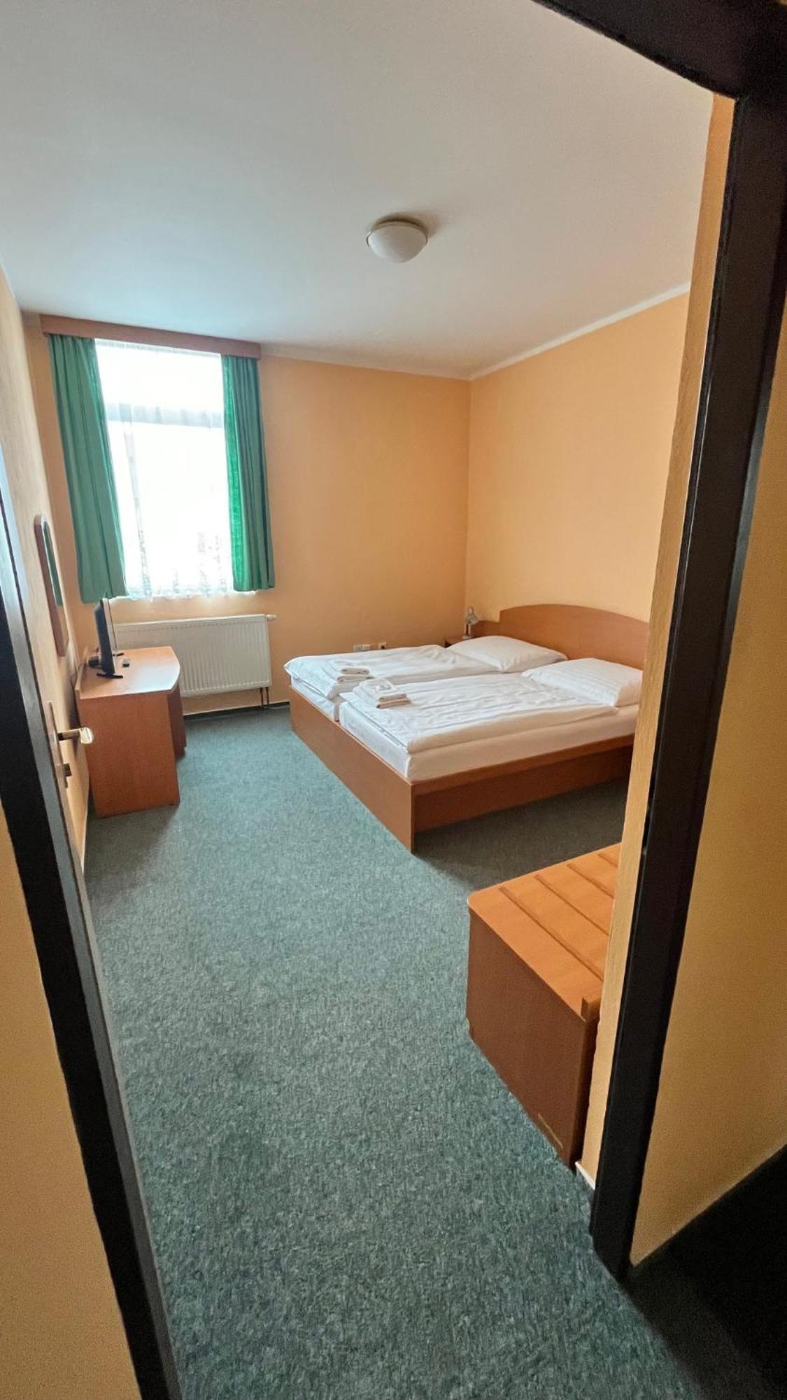Grandhotel Nový Bor Екстериор снимка