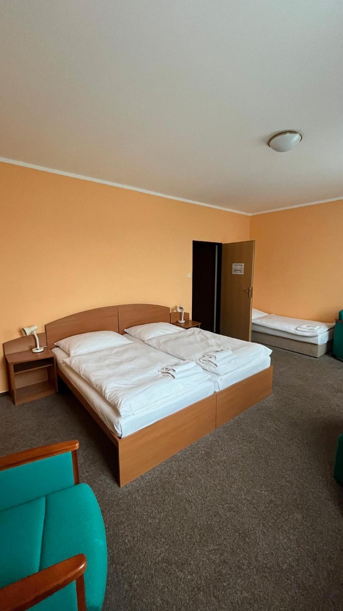 Grandhotel Nový Bor Екстериор снимка