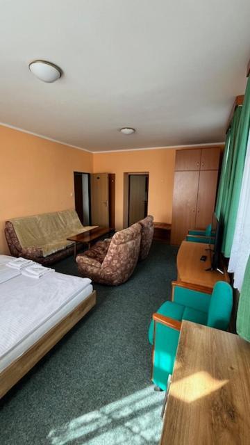 Grandhotel Nový Bor Екстериор снимка