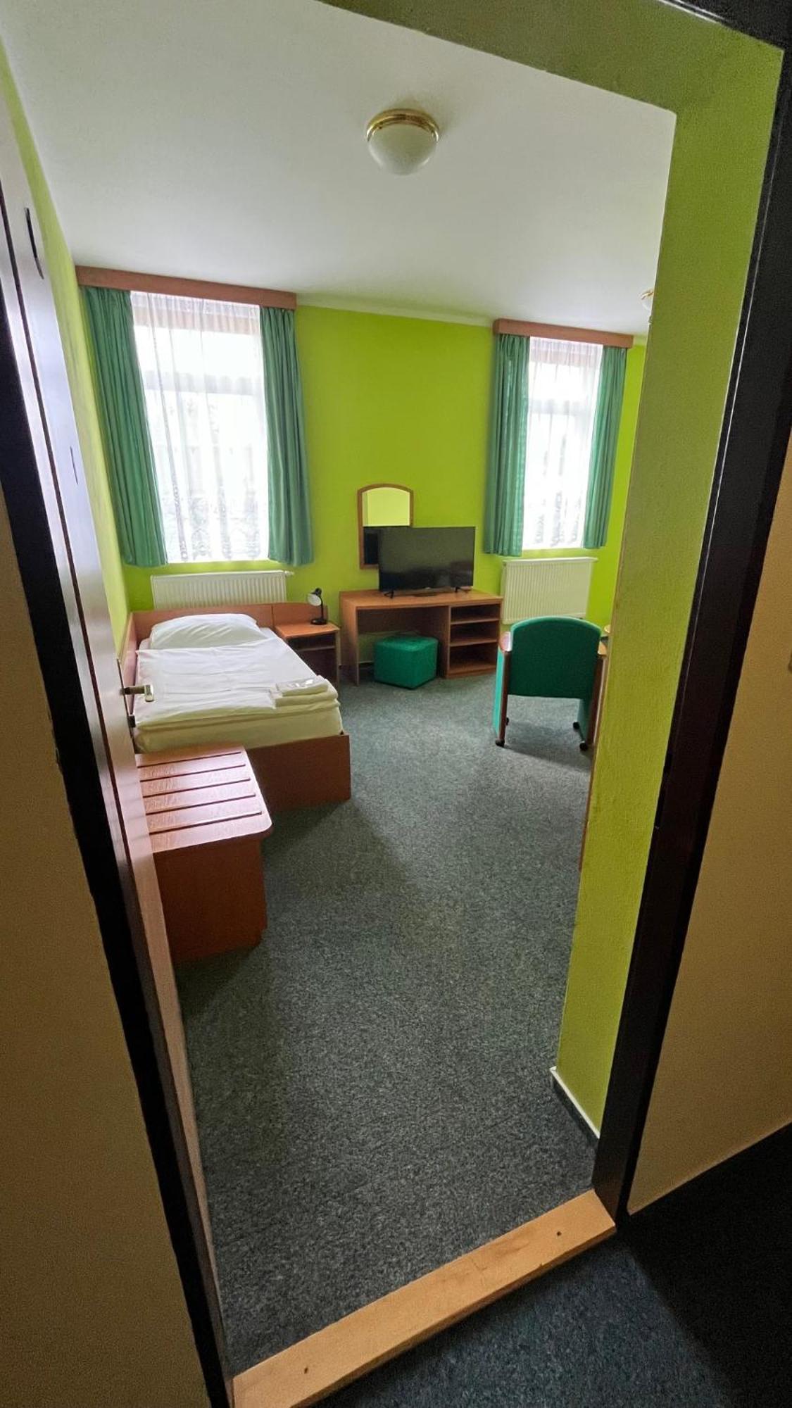 Grandhotel Nový Bor Екстериор снимка