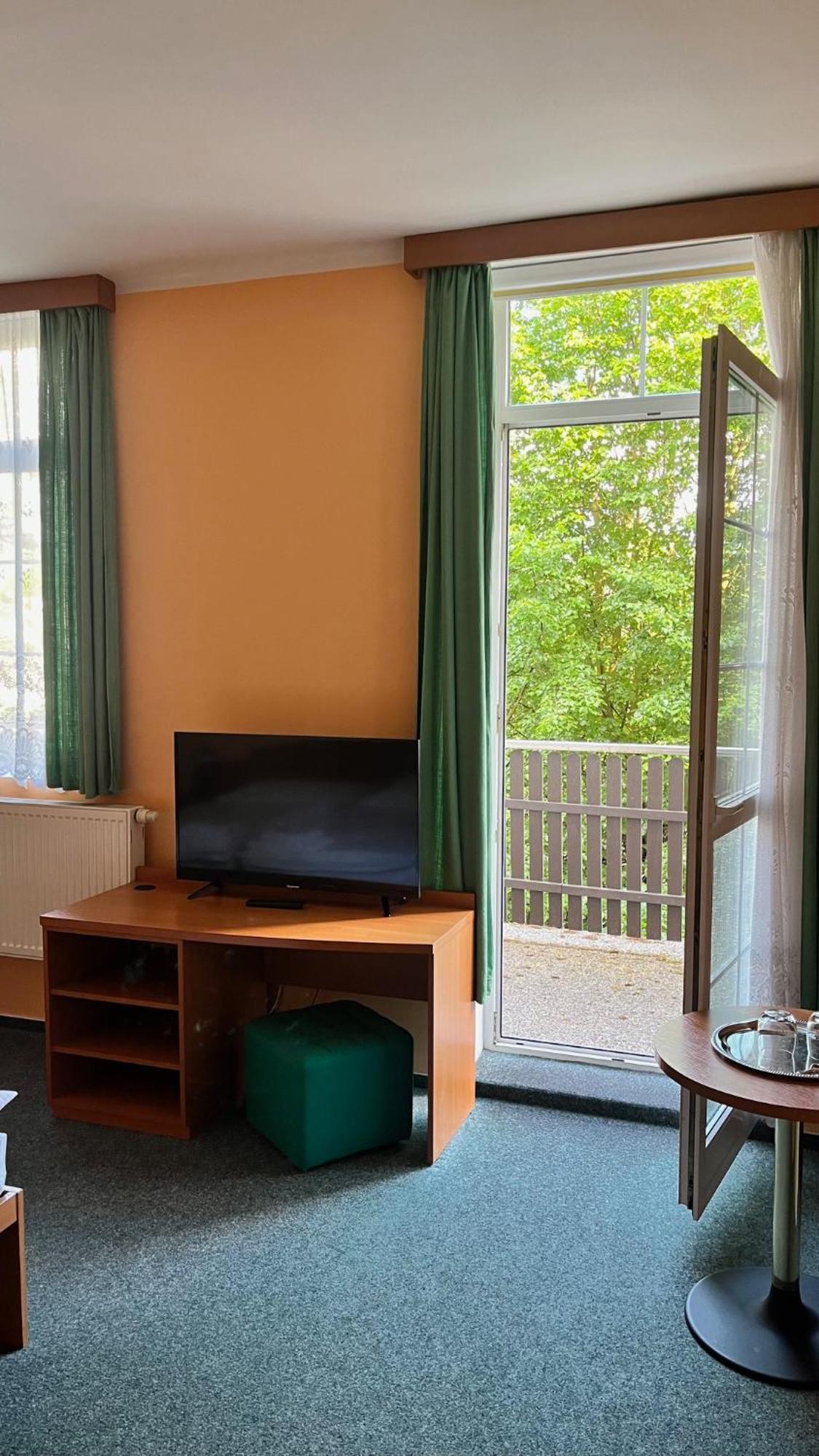 Grandhotel Nový Bor Екстериор снимка