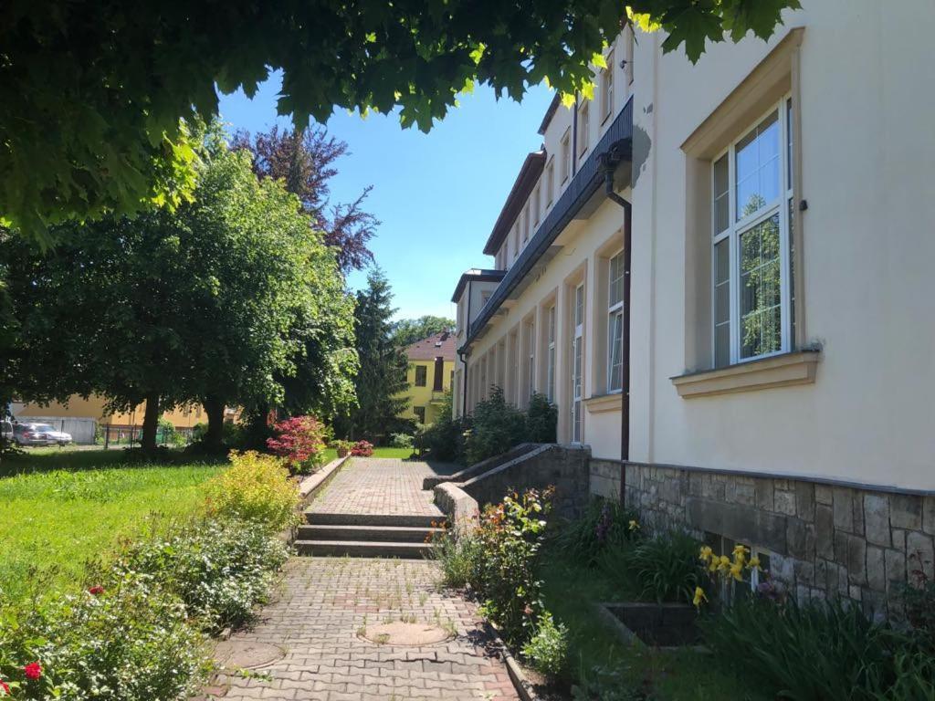 Grandhotel Nový Bor Екстериор снимка