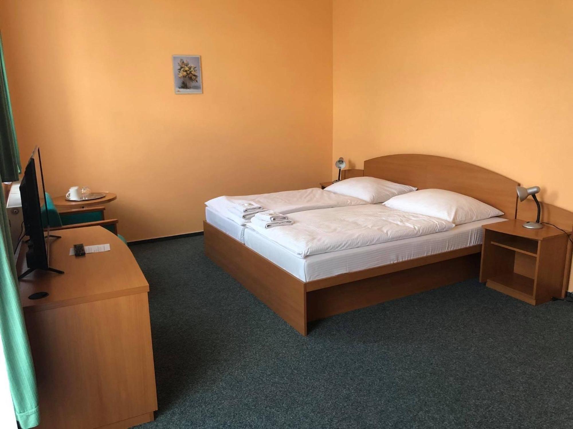 Grandhotel Nový Bor Екстериор снимка
